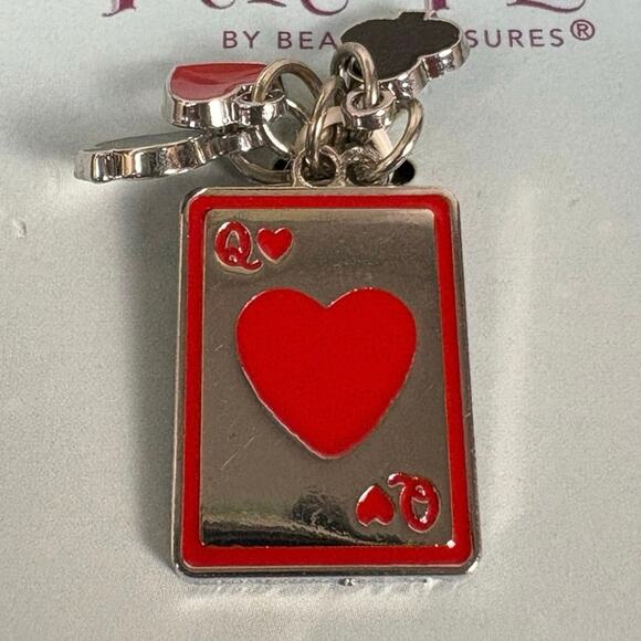 NWT Fairytale by Bead Treasures Queen of Hearts Playing Card Suits Metal Pendant - Picture 2 of 4